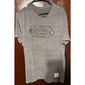 BOSTON BRUINS Philadelphia Flyers 2010 Winter Classic Gray Vintage Tee Mens Sz L